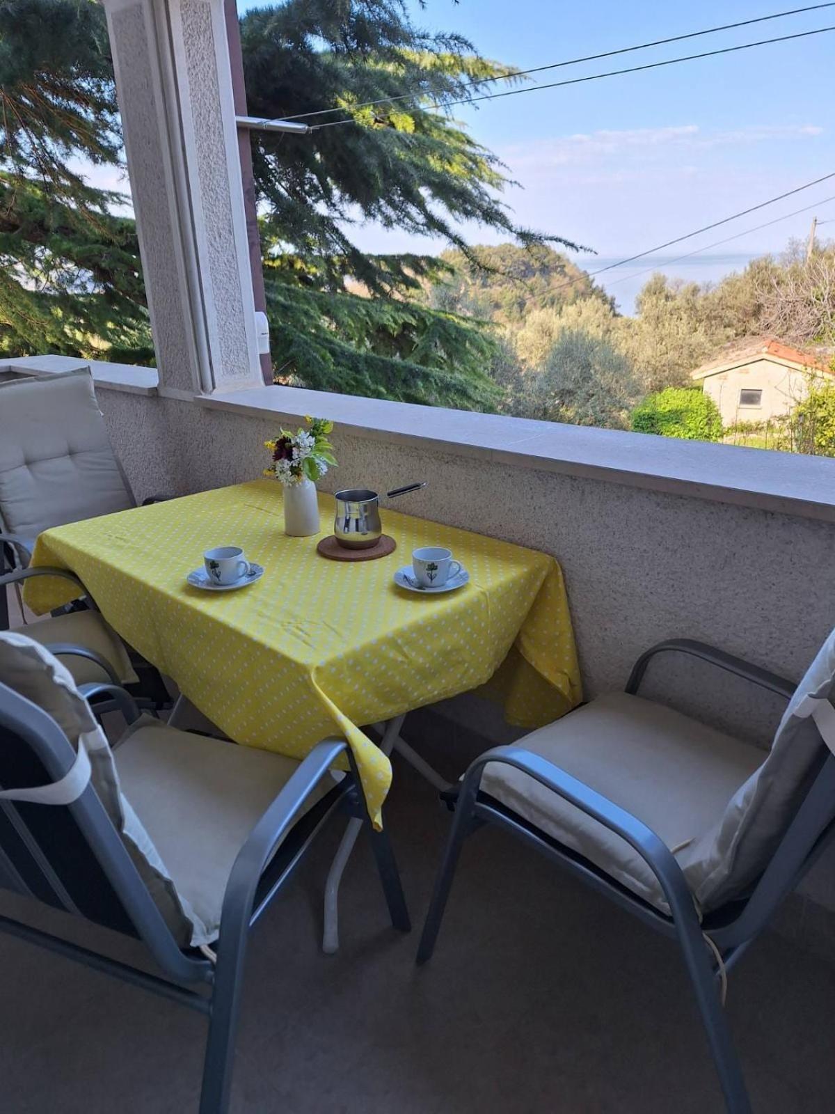 House Olive Garden Strunjan Lägenhet Exteriör bild